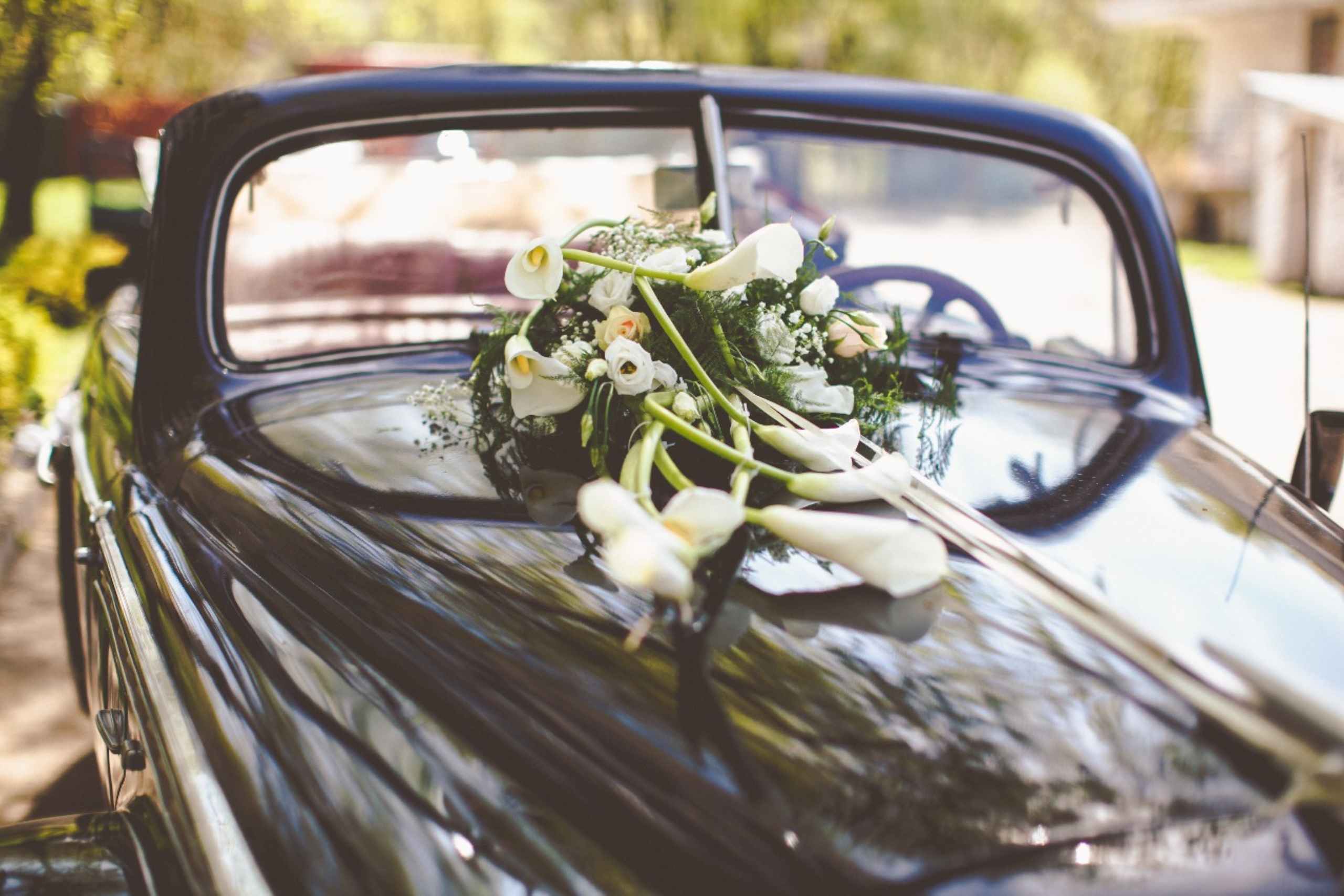 How much is a wedding limo rental?
