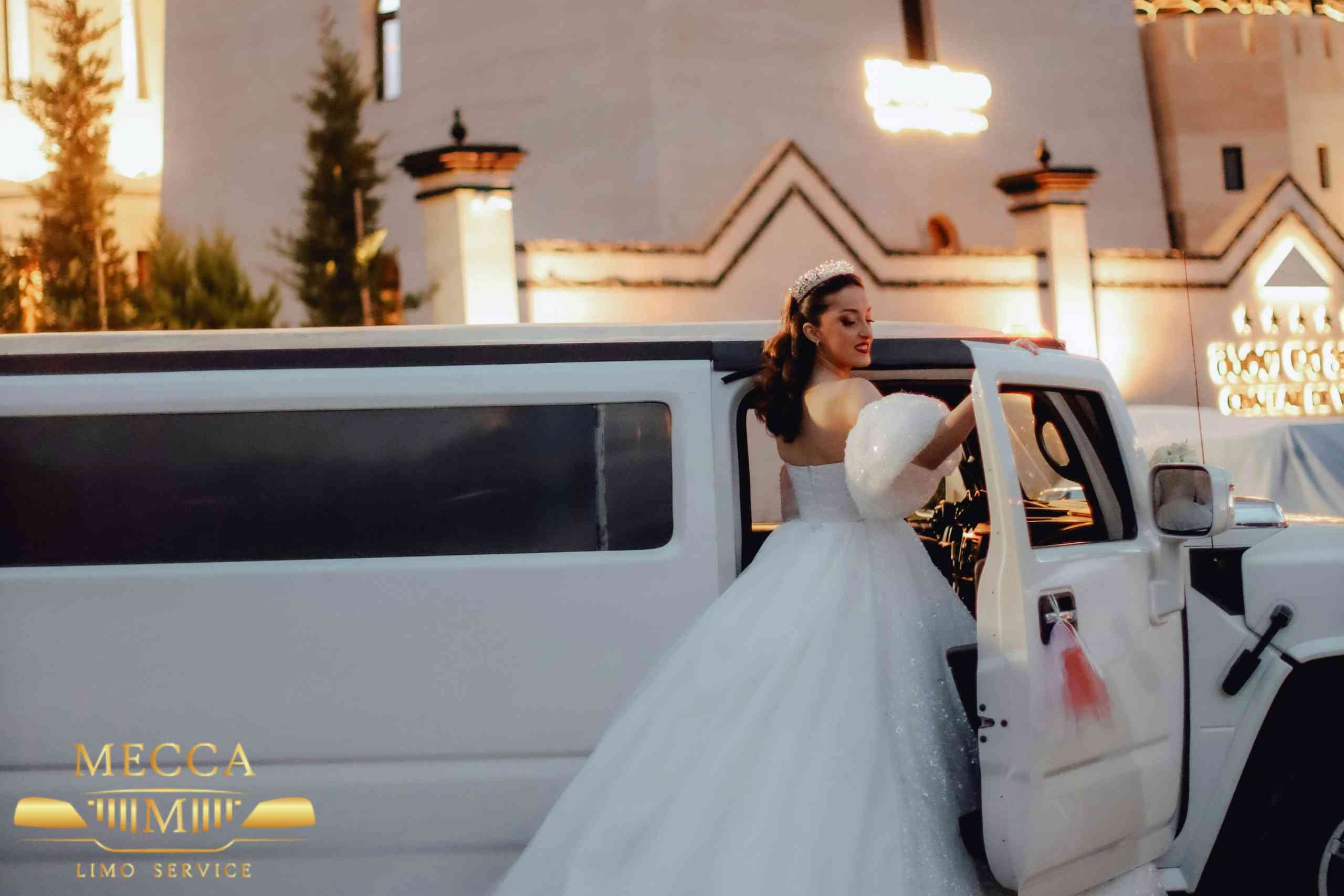 best-charleston-wedding-limos-rates