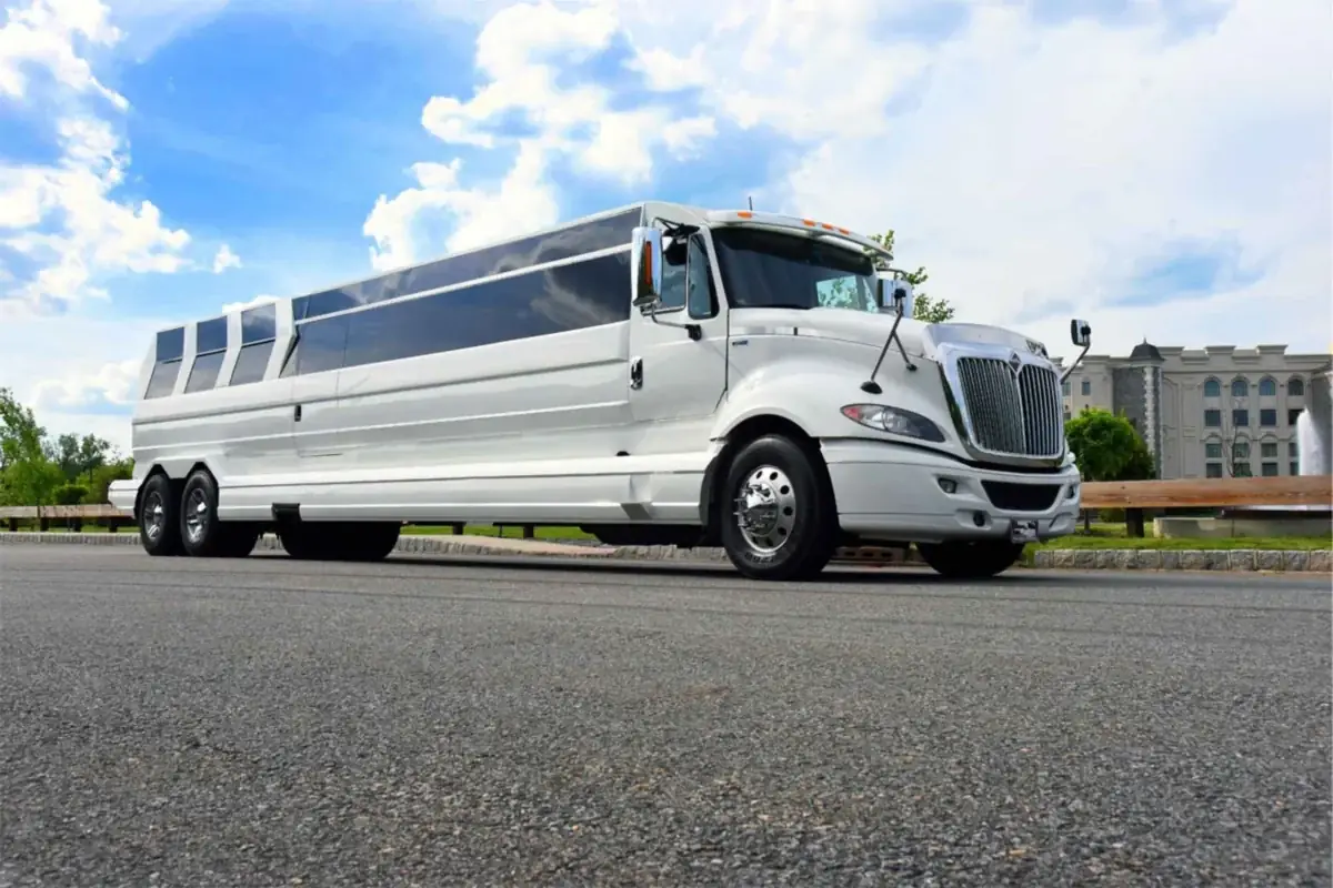 Party bus Charleston SC prices