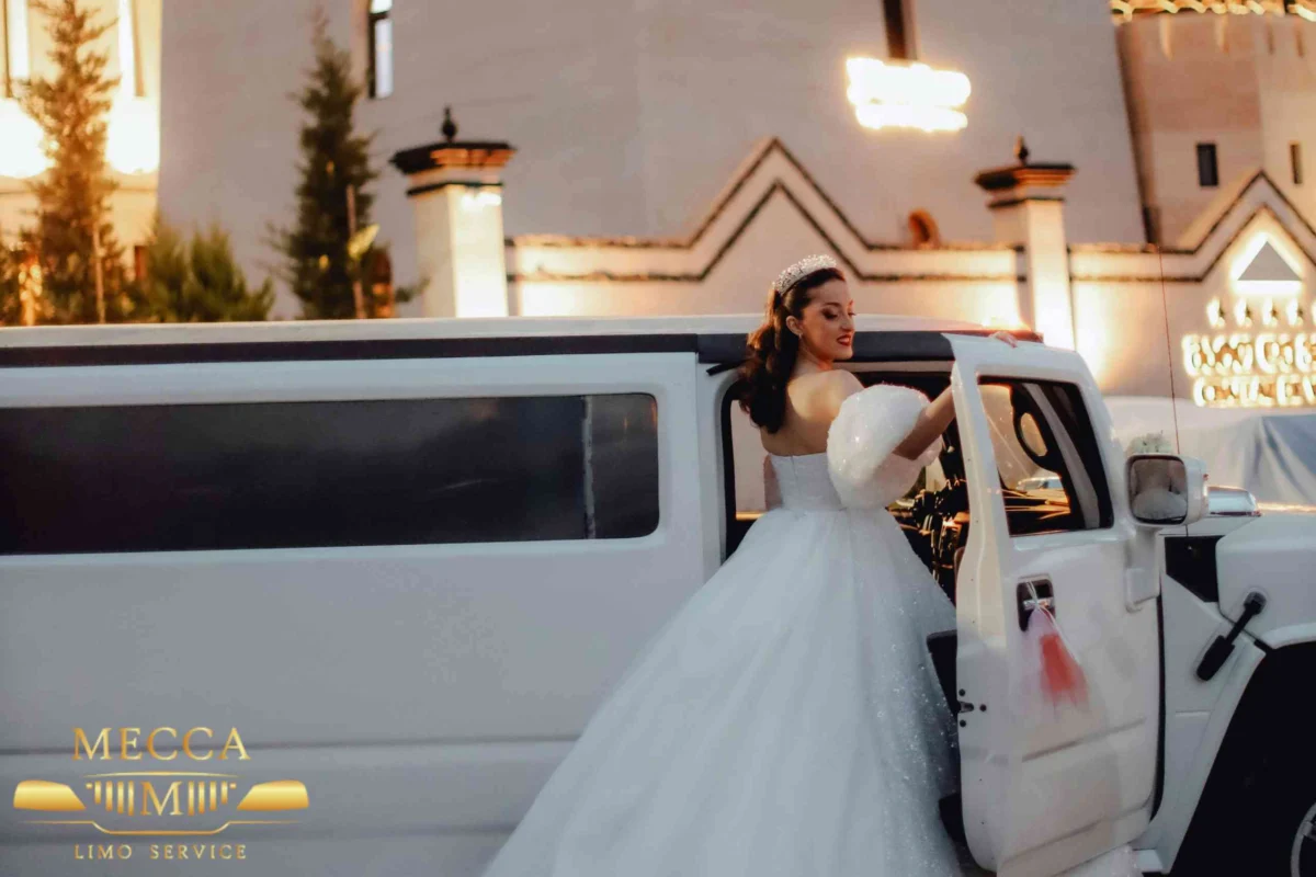 Best Charleston Wedding Limo Rates for Luxury & Comfort