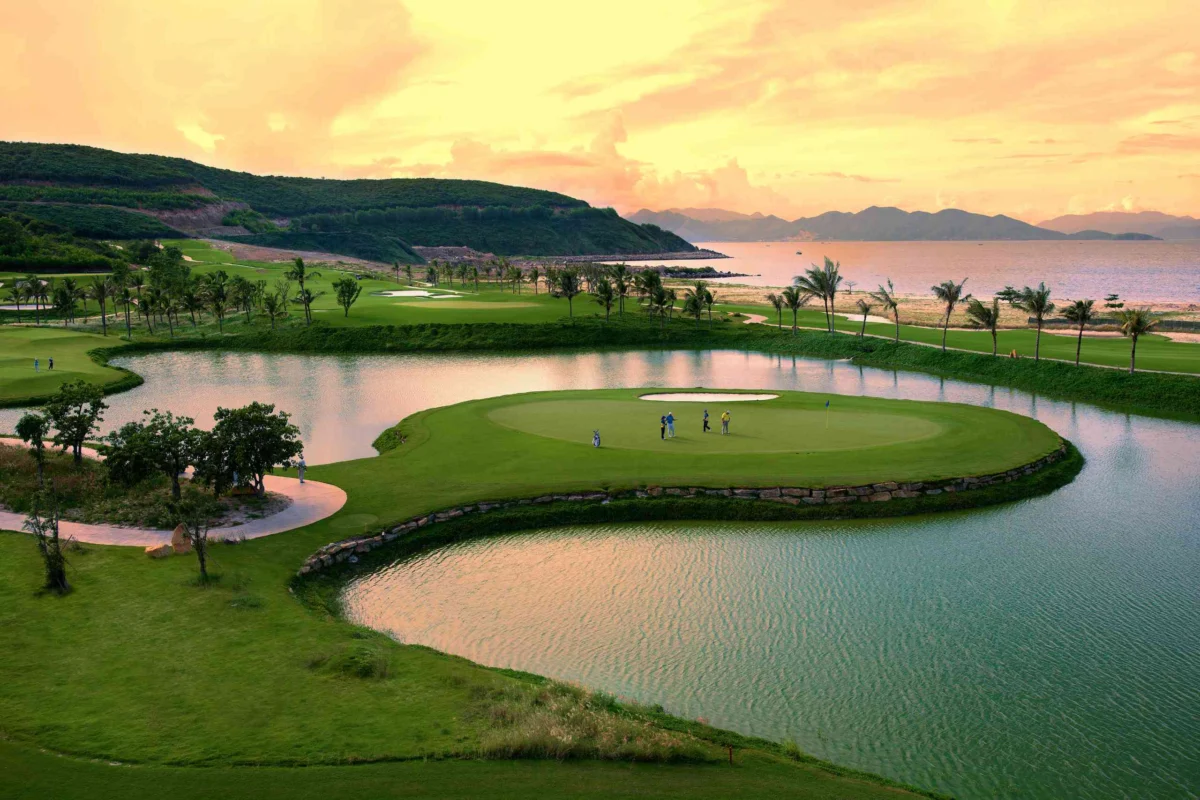 Golf Courses Guide: How to get there